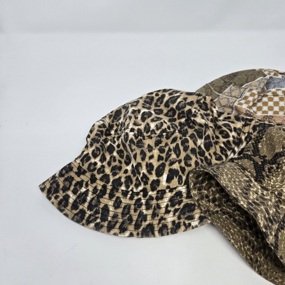 URBAN OUTFITTERS UO-76 COTTON BUCKET HAT LOT OF 3 QUILTED CHEETAH SNAKE WOMEN OS - Picture 2 of 16